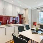 Modern 2Bd Apartment With Ac And Harrods View
